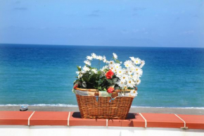 Гостиница Vacanze al Mare Patrizia's Sweet Home  Терме Вильяторе